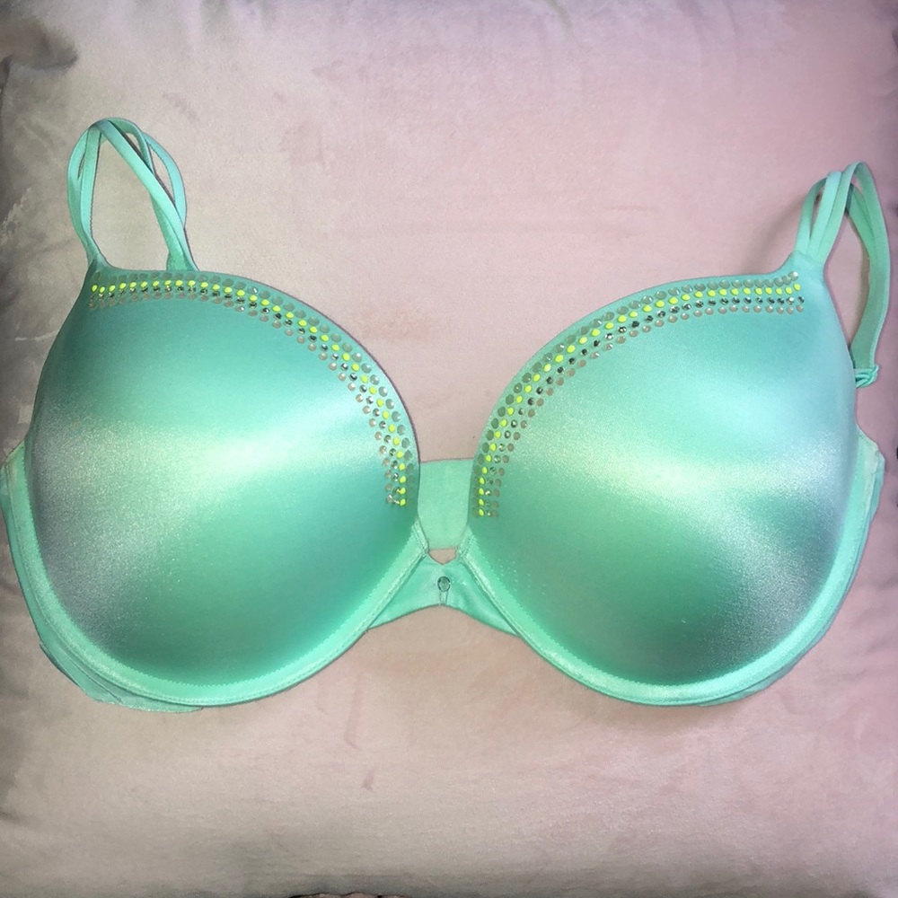Victoria’s Secret Bra